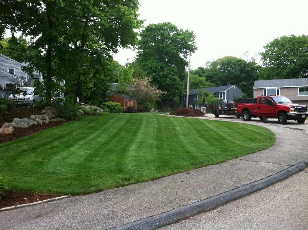 Gloucester Landscaping lawn mowing